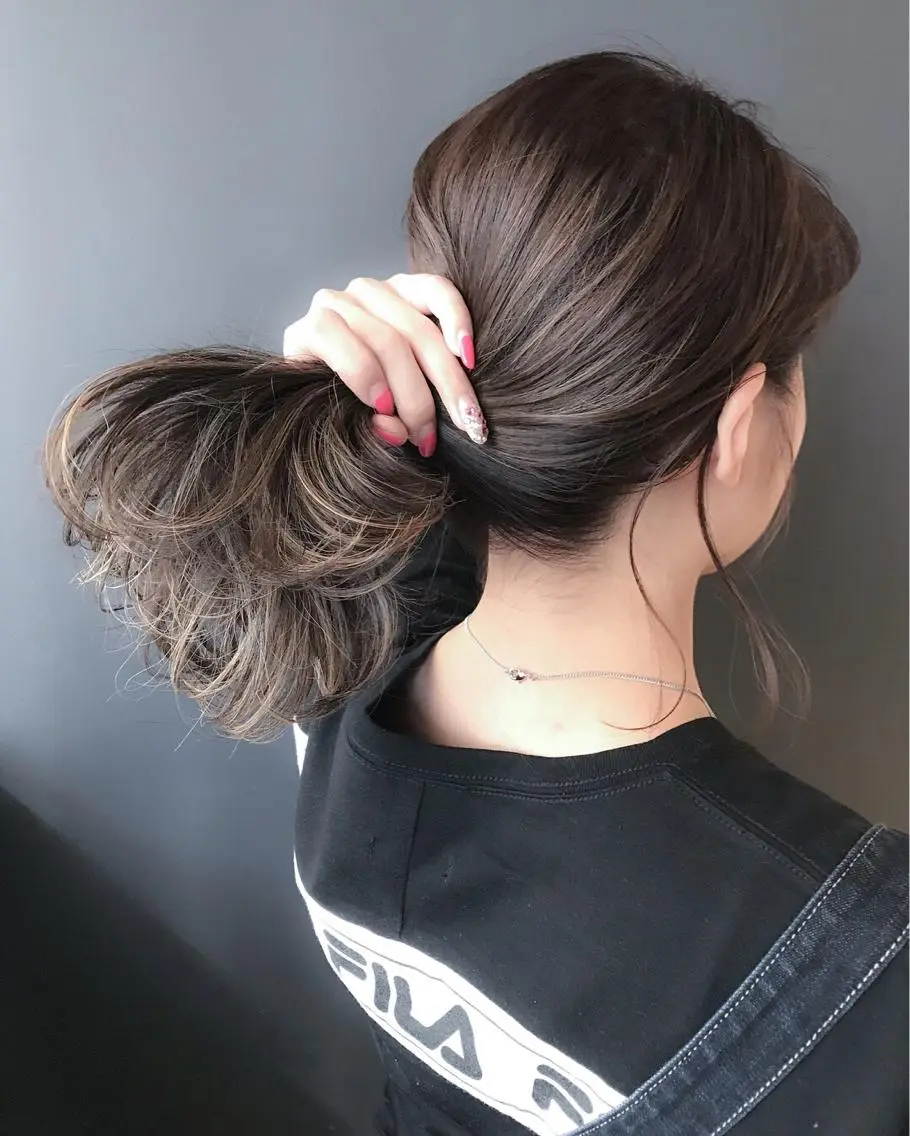 ミディアム カラー グラデーションカラー ハイライトカラー ハイライト ヘアカラー BOX mico.のヘアスタイル