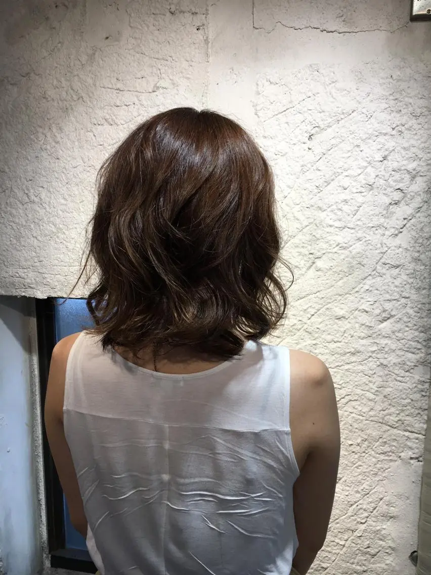 ミディアム カラー アッシュ ベージュカラー ✨艶髪✨透明感✨ 山内大樹のヘアスタイル