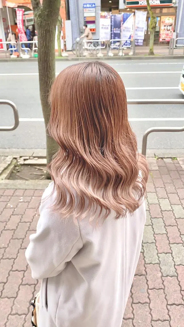 セミロング カラー ✨髪質改善専門店✨ QOLU✨のヘアスタイル