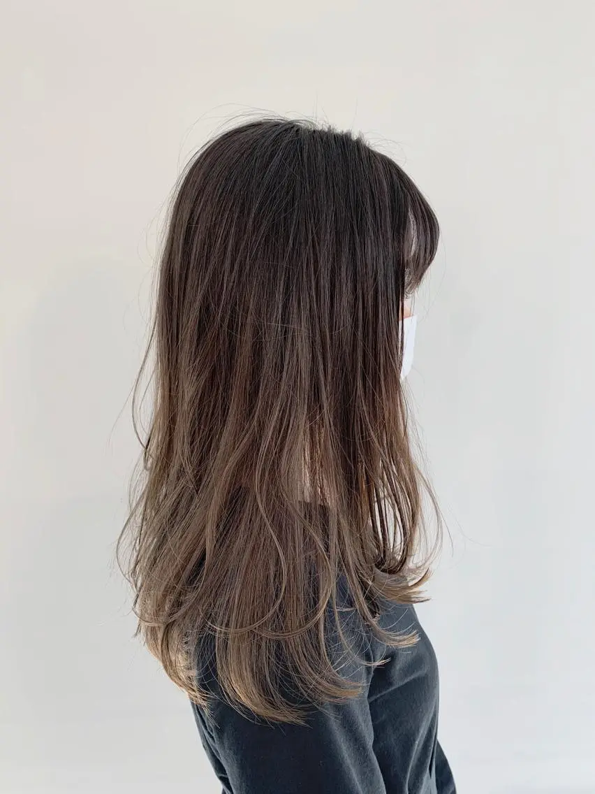 セミロング カラー パーマ ヘアアレンジ 加藤 綾華のヘアスタイル