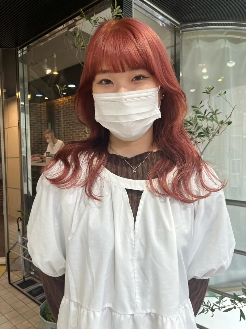 セミロング カラー ブリーチ ケアブリーチ ダブルカラー イヤリングカラー ハイトーンカラー 💖デザインカラー/ タダ ハナカ💖のヘアスタイル