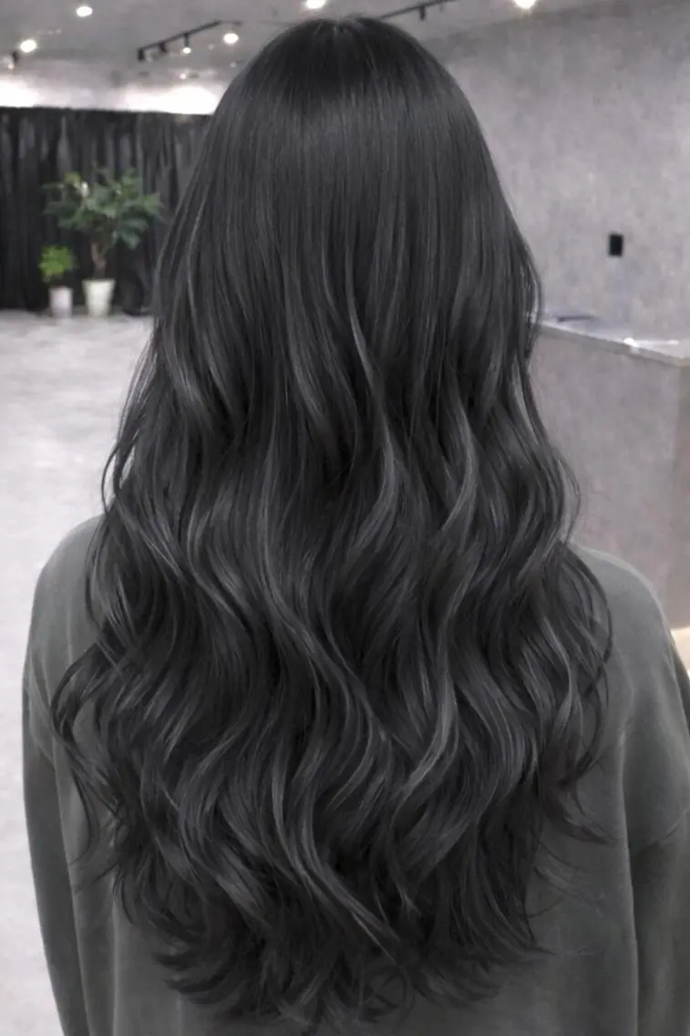 ロング シールエクステ エクステ ロング エクステ 髪質改善心斎橋 namelessのヘアスタイル