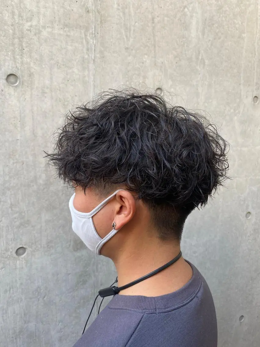 ショート パーマ メンズ カット パーマ 梅田茶屋町メンズ 専門美容師 山元一平のヘアスタイル