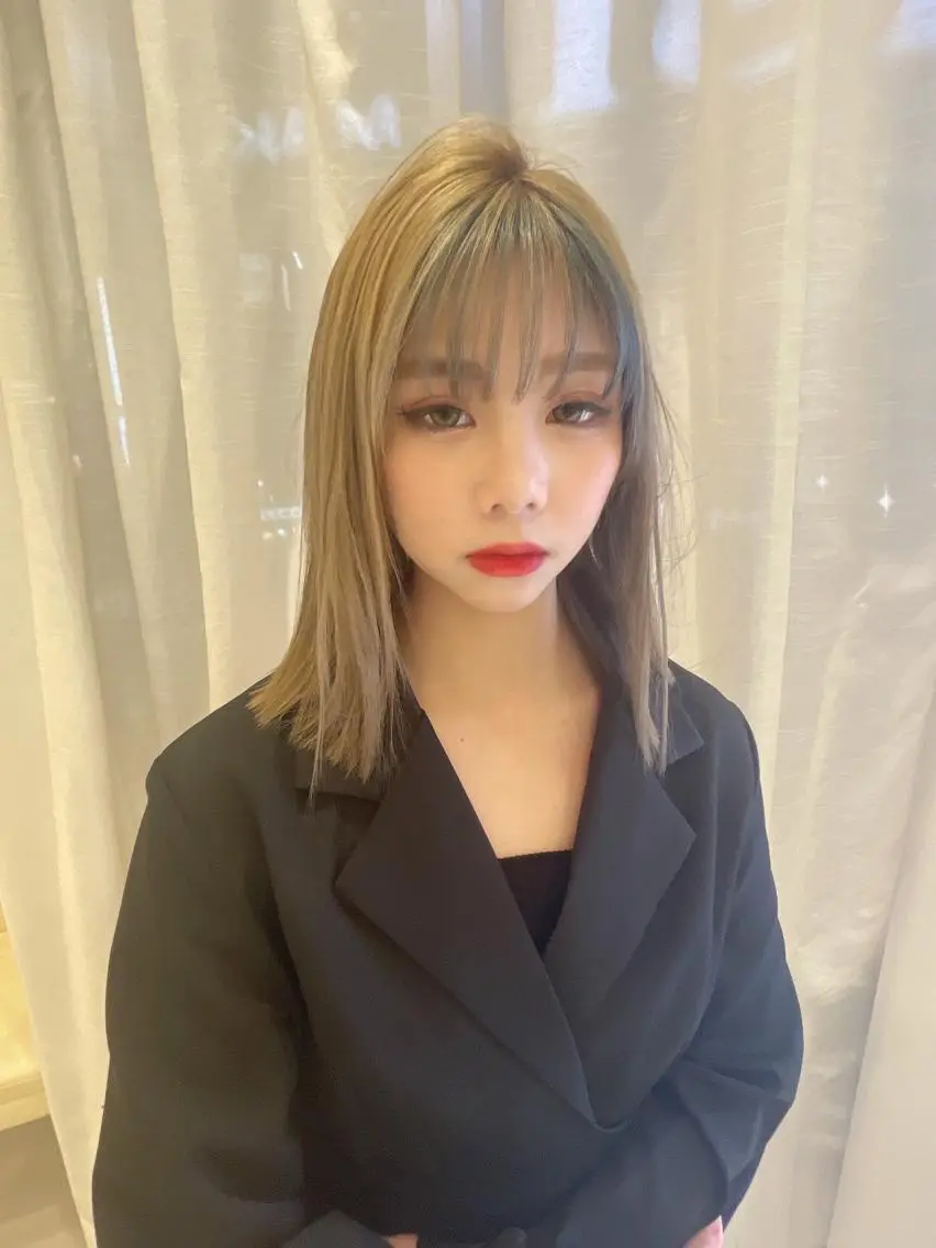 セミロング ♡大人カワイイ hair♡徳井はやとのヘアスタイル