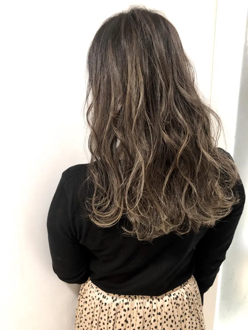 セミロング カラー ハイライトカラー 外国人風カラー ハイライト 松永 雄樹のヘアスタイル