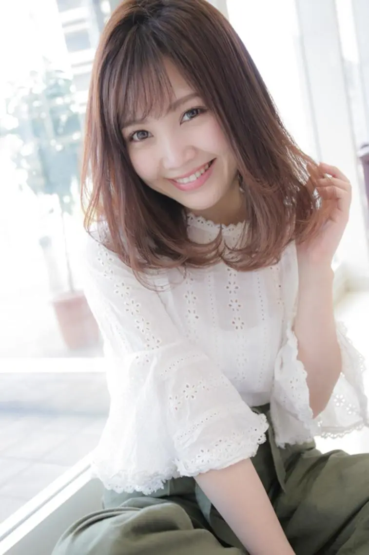 セミロング カラー パーマ イルミナカラー 髪質改善サロン Liko🌟のヘアスタイル