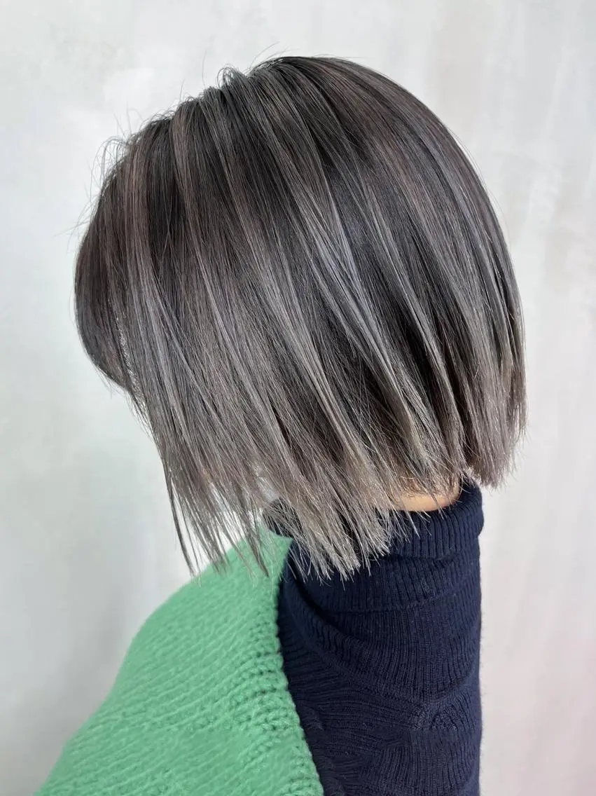 ミディアム カラー グラデーションカラー ハイライトカラー ボブ ハイライト カット ヘアカラー トリートメント ITbyALBUM 浦和店のヘアスタイル