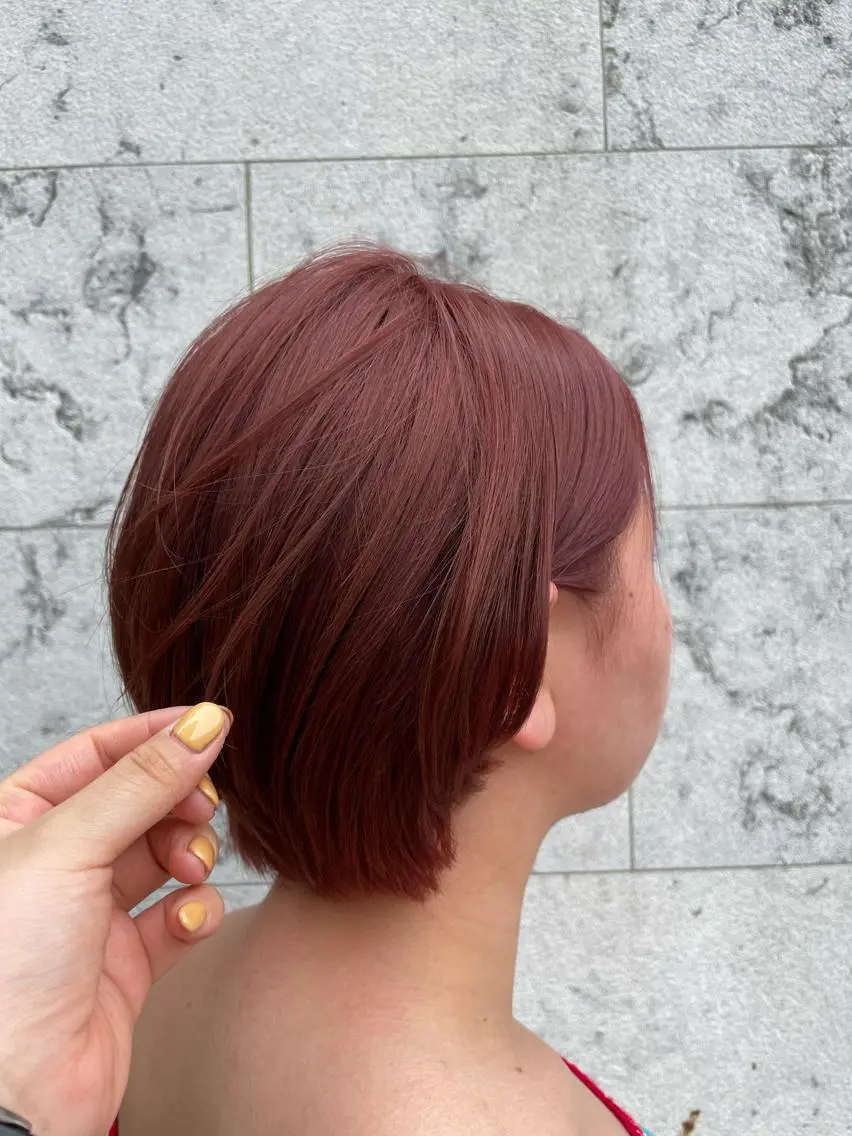 ショート カラー 透明感カラー REIのヘアスタイル