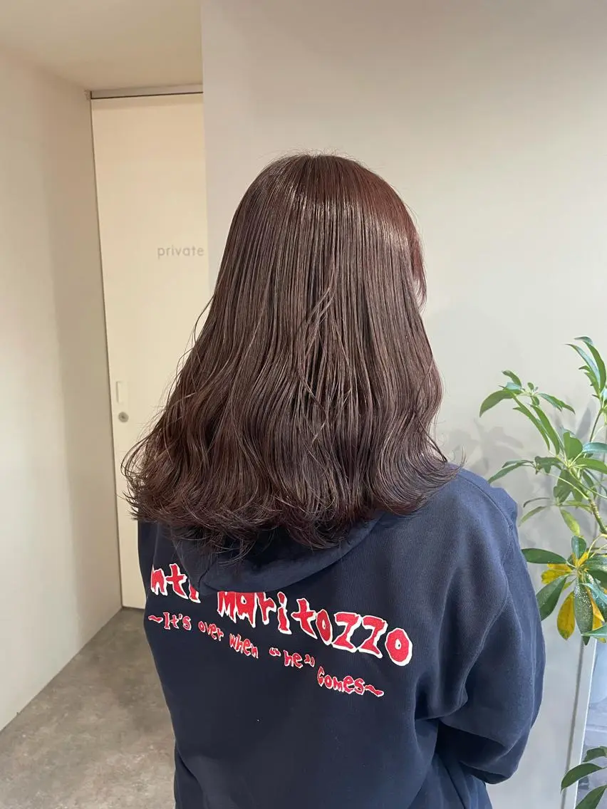 セミロング ピンクブラウン ヘアカラー トリートメント ♡透明感/艶カラー/ M a I ♡のヘアスタイル