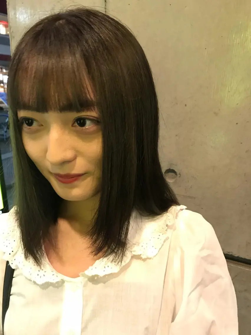 ミディアム カラー カット mana 暖色カラーカットのヘアスタイル