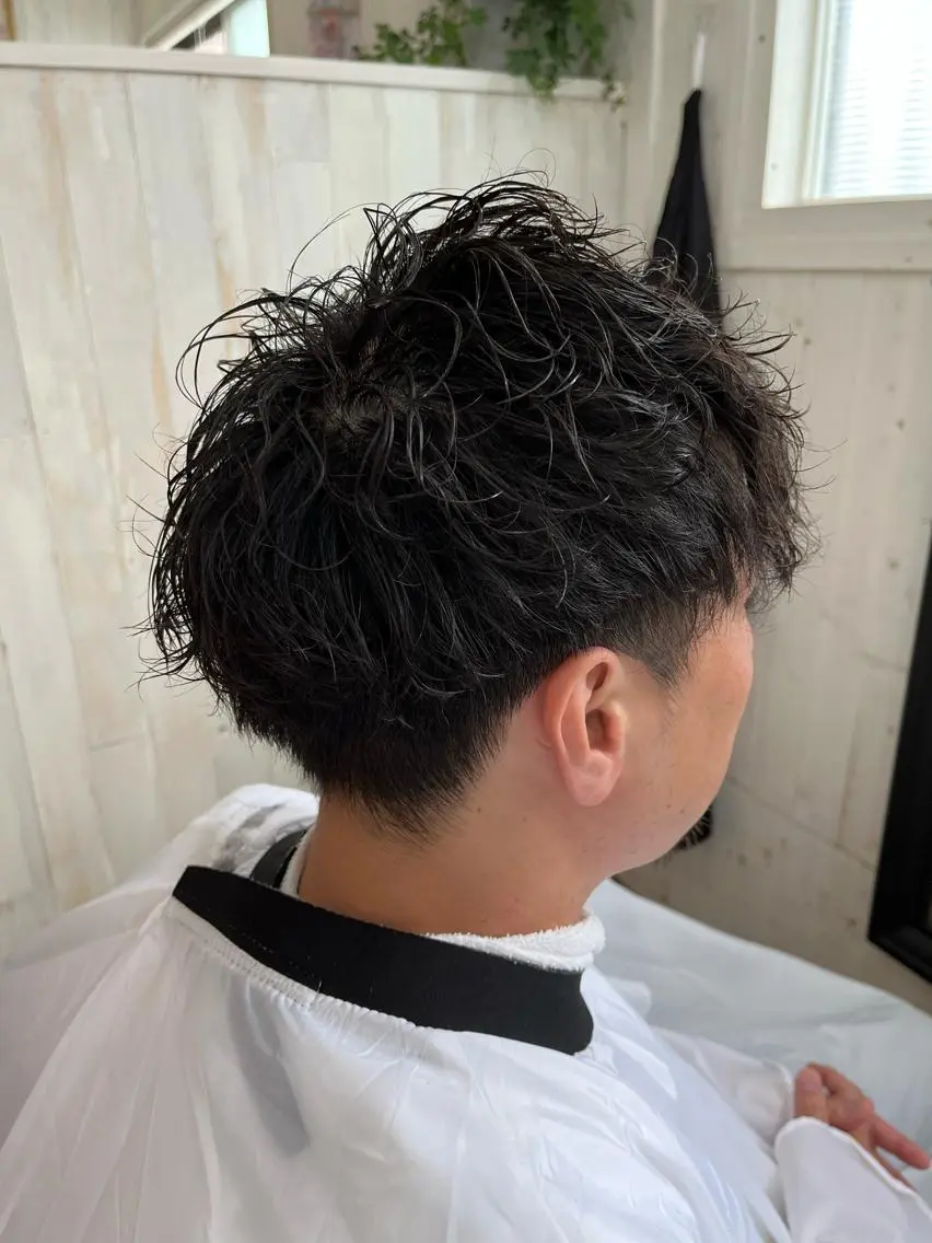 ショート 紙屋 隼人のヘアスタイル
