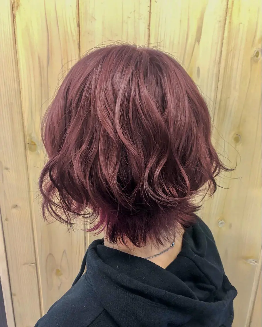 ショート カラー ブリーチ ブラウンカラー インナーカラー ブリーチなしカラー ピンクカラー 佐藤 美聡のヘアスタイル