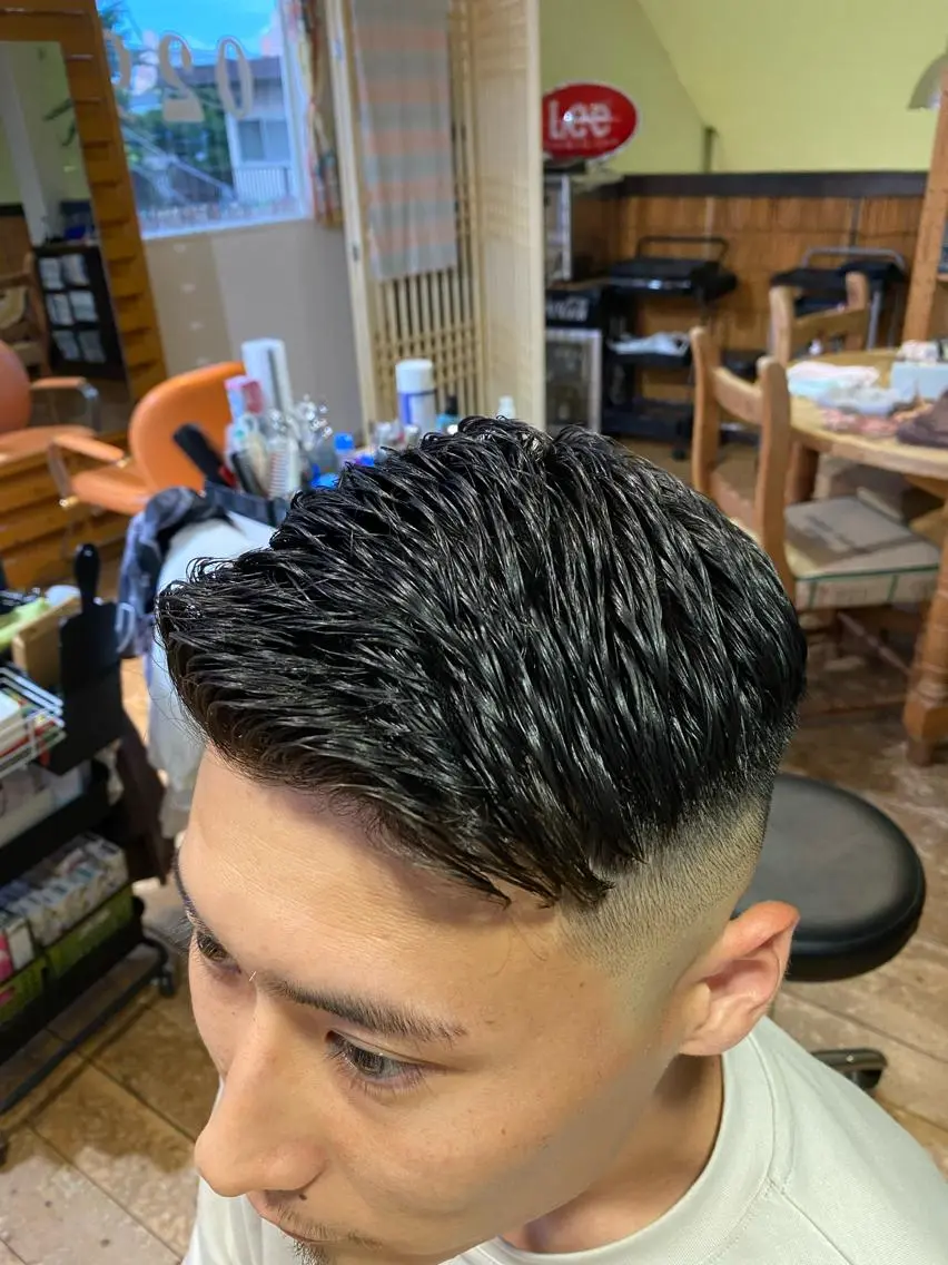 メンズ カット パーマ タカハシ ユウヤのヘアスタイル