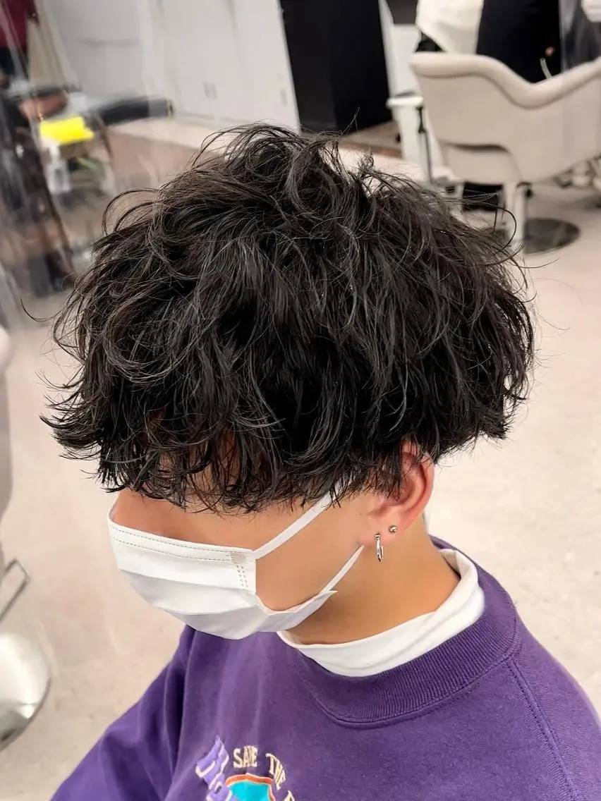 メンズ 京都河原町 メンズパーマ助川龍哉のヘアスタイル