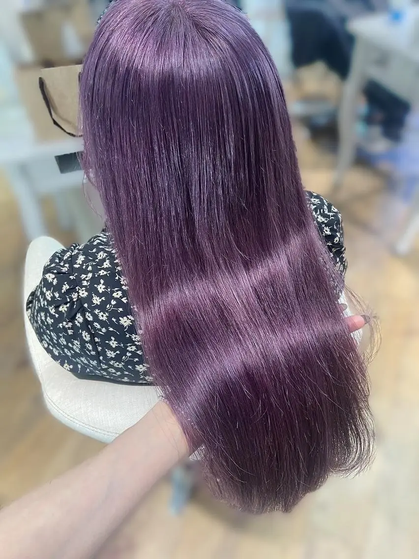 ロング Mirashy 成田のヘアスタイル
