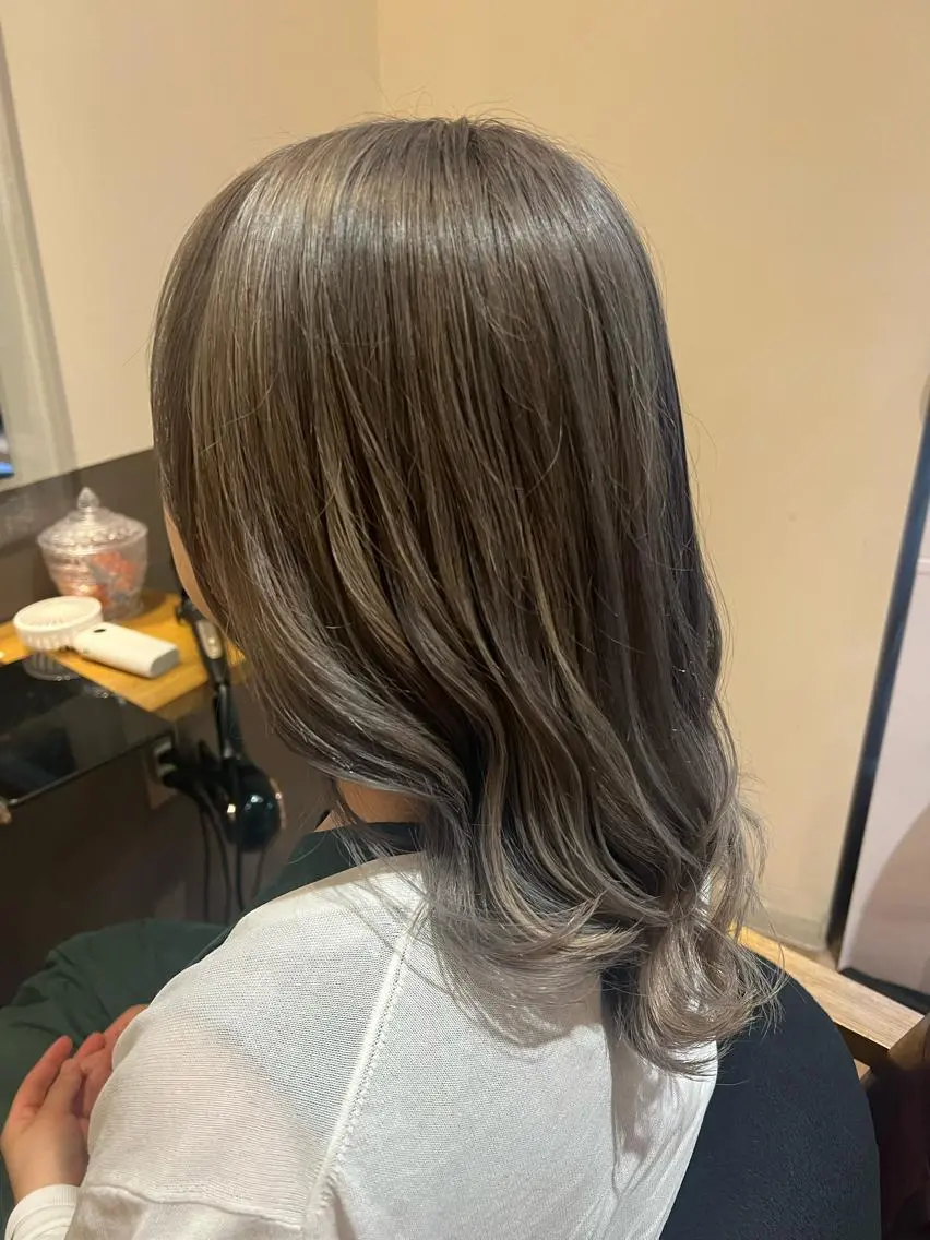 ミディアム カラー ダブルカラー たけだ れなのヘアスタイル