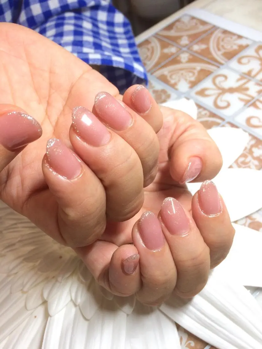 ネイル ラメ(グリッター) ワンカラーネイル Nailsalon E's cafeのネイルデザイン