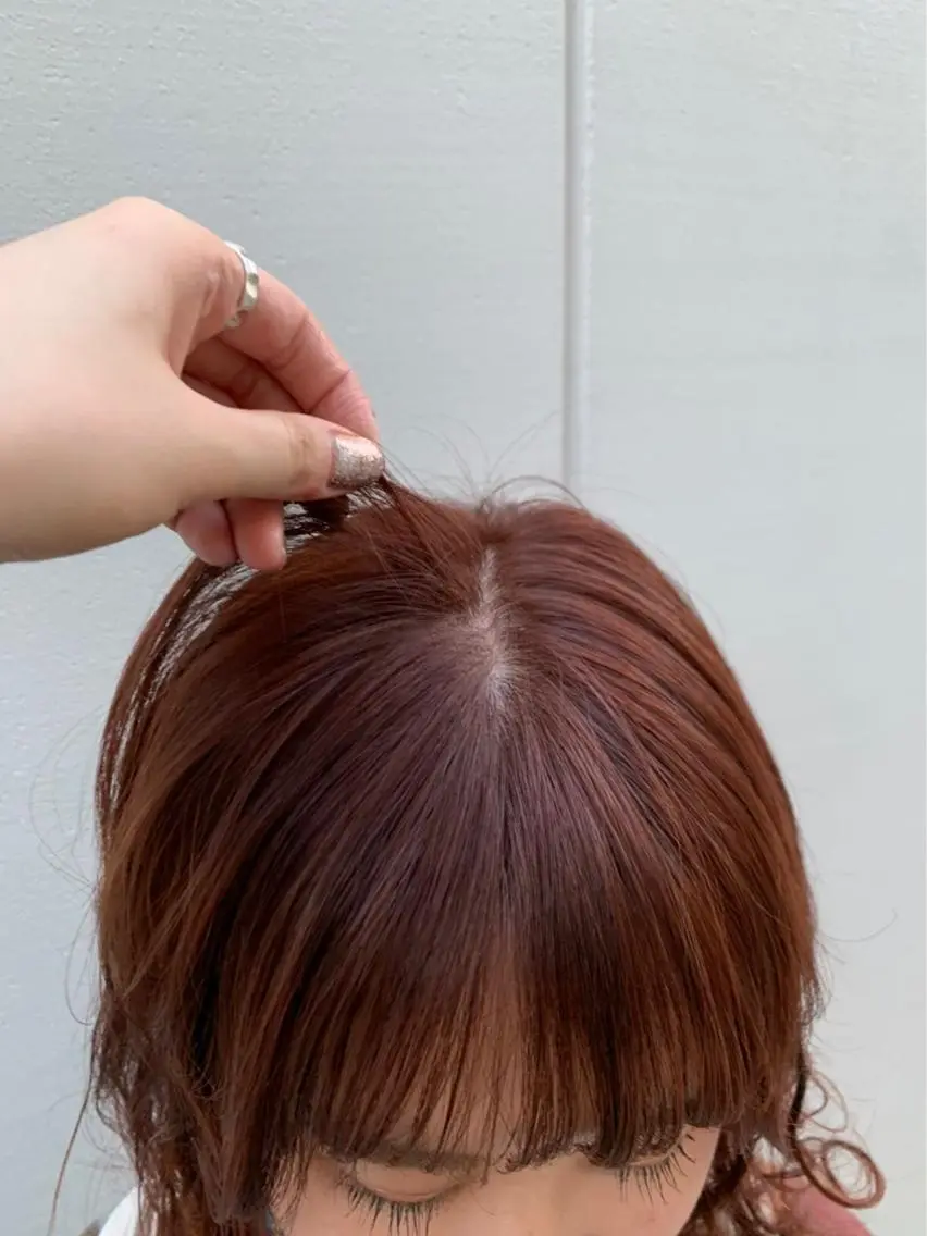 カラー 高梨 里穂のヘアスタイル