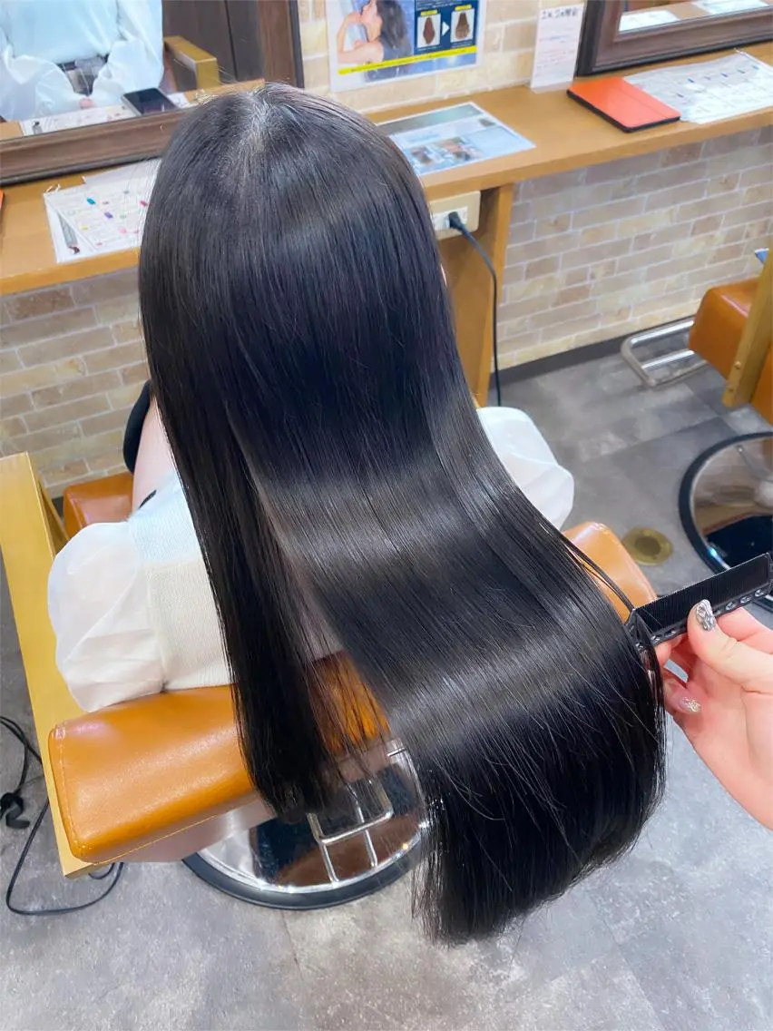 ロング 美髪ヘア 🤍erikaのヘアスタイル
