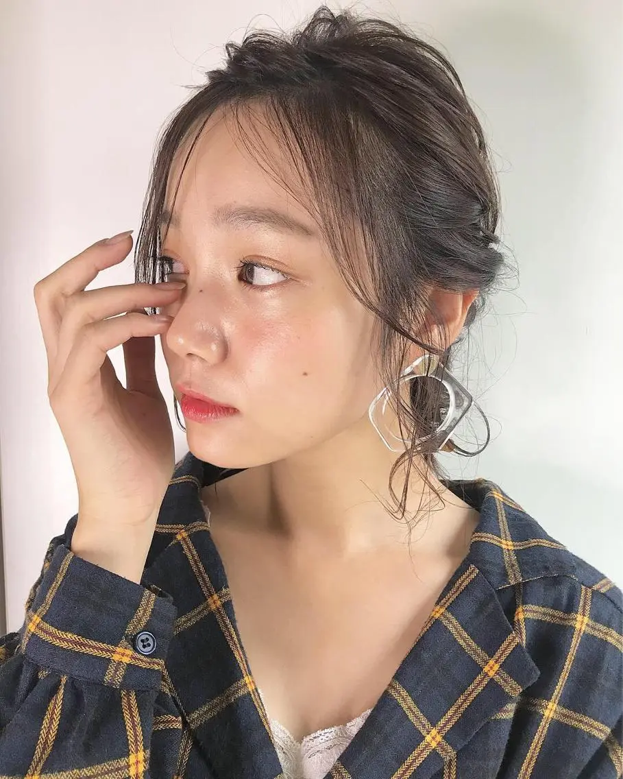 セミロング カラー ヘアアレンジ Satsuki ✂︎♡のヘアスタイル