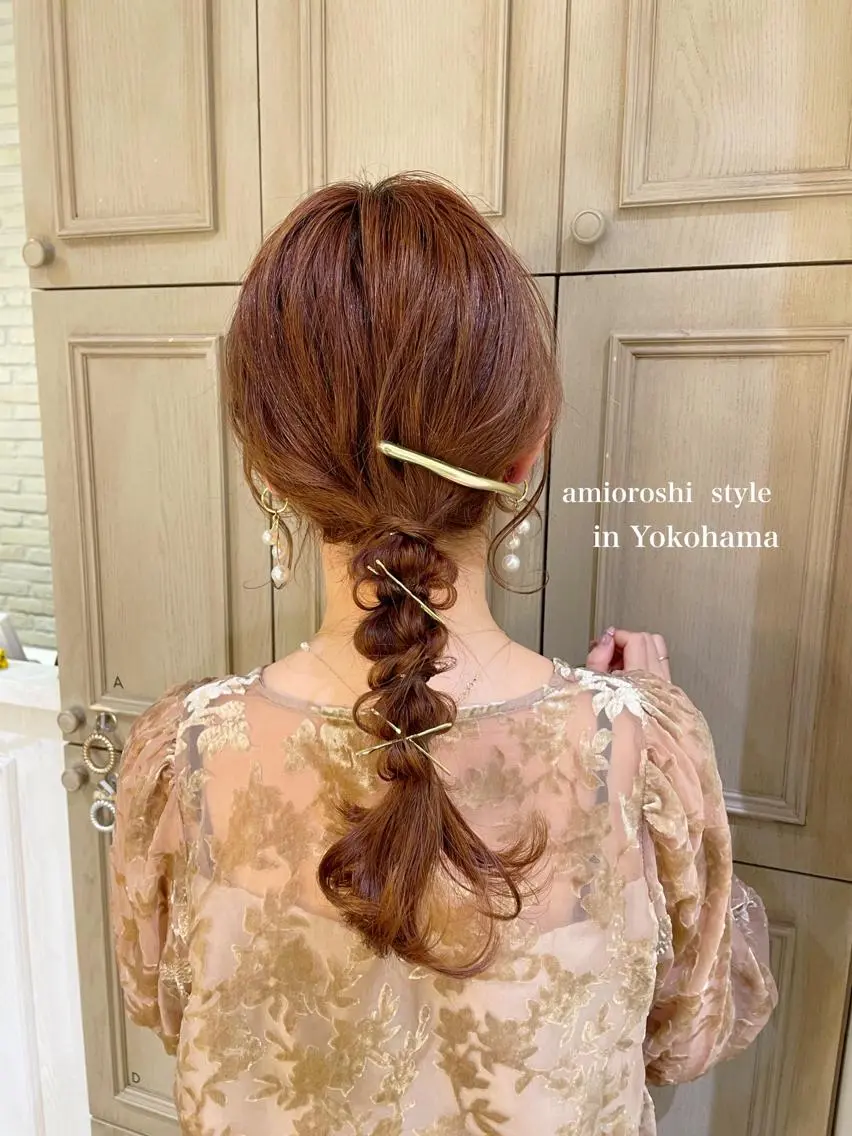 セミロング ヘアアレンジ 結婚式・ブライダル シールエクステ横浜 🐏☁️miminaのヘアスタイル