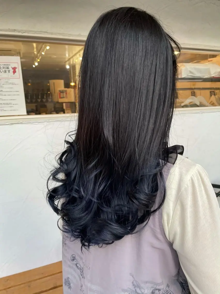 カラー ネイビーカラー ヘアカラー 後藤 陽花子のヘアスタイル