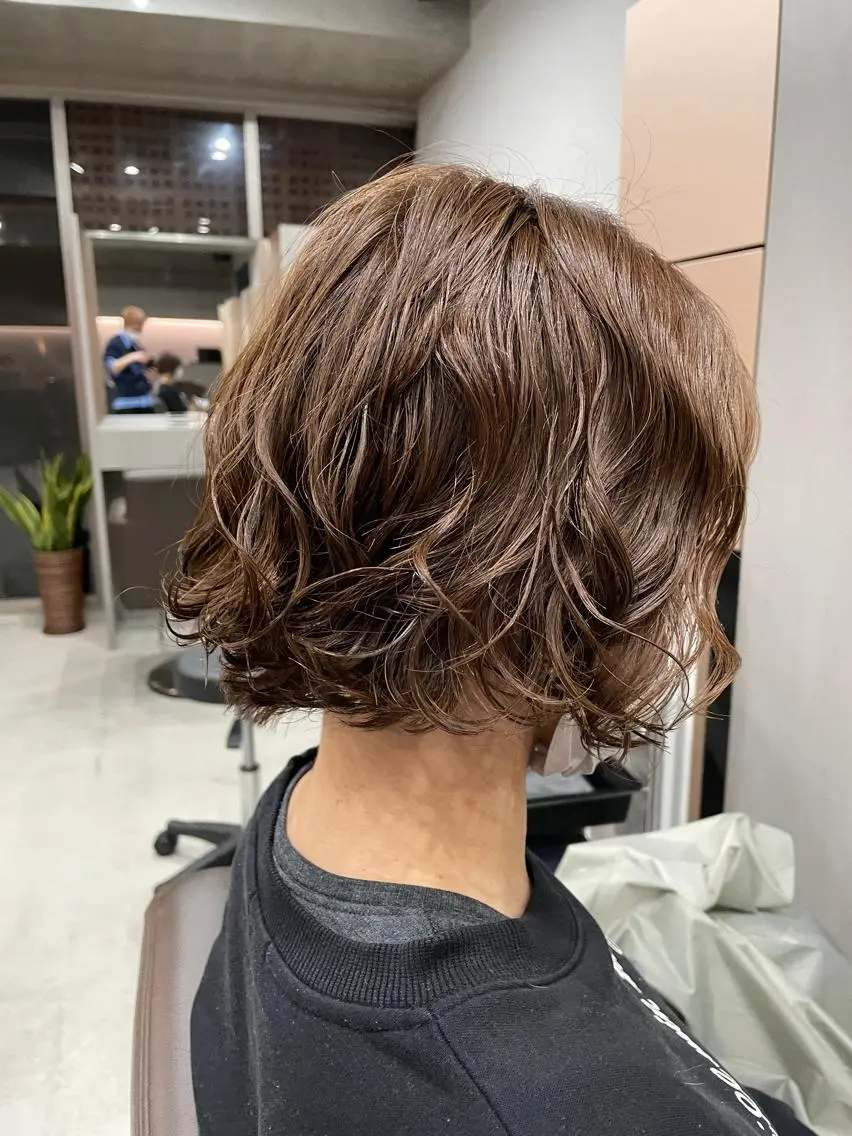 ミディアム カラー パーマ 吉田一輝 外国人パーマのヘアスタイル