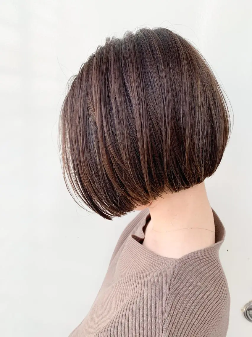 ショート アッシュ ボブ 外国人風カラー ハイライト 髪質改善 カット ヘアカラー トリートメント Zina福岡天神🪞 髪質改善🪞レイヤーのヘアスタイル