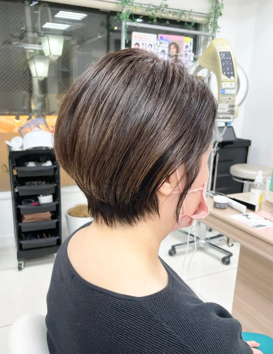 ショート 持田 真菜のヘアスタイル