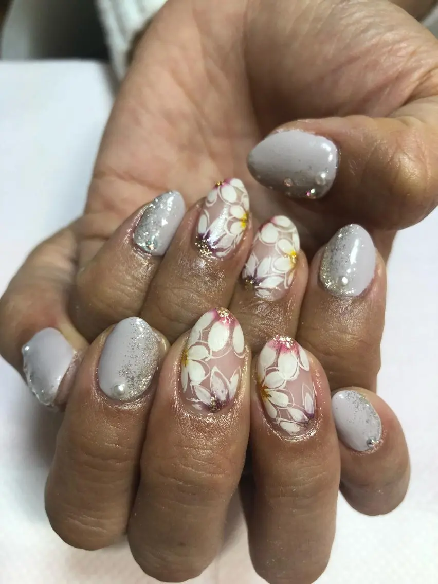ネイル ハンドネイル 桜田 麻菜のネイルデザイン