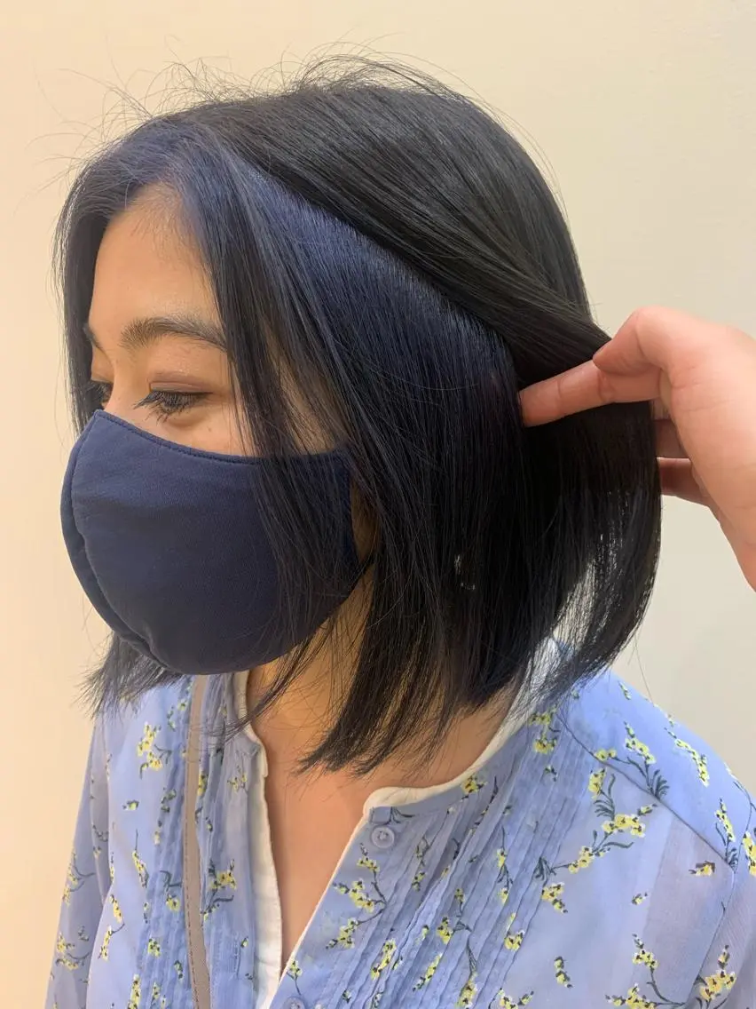 ミディアム カラー アッシュ ミストバング ブルーカラー  フェイスフレーミング シルバー ヘアカラー ✂︎レディース のメンズカット屋さんのヘアスタイル