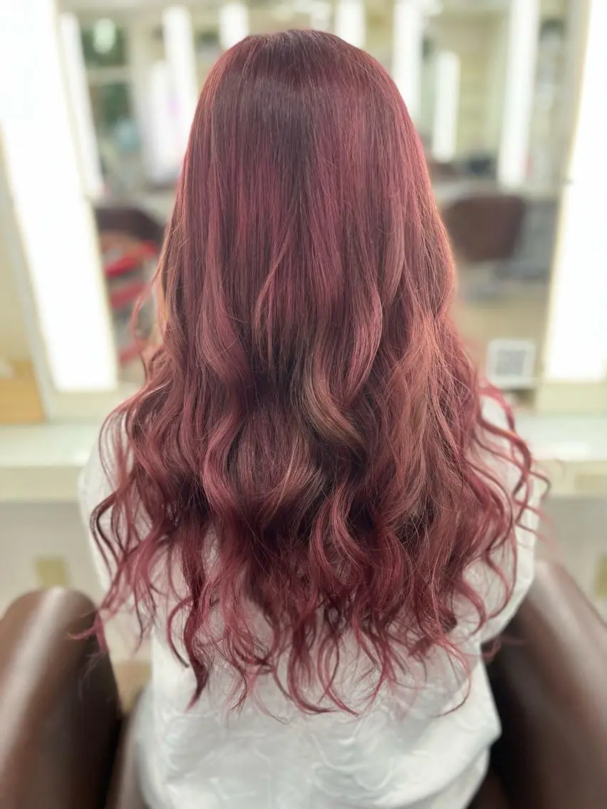 セミロング ヘアカラー 🐥こ ま🐥のヘアスタイル