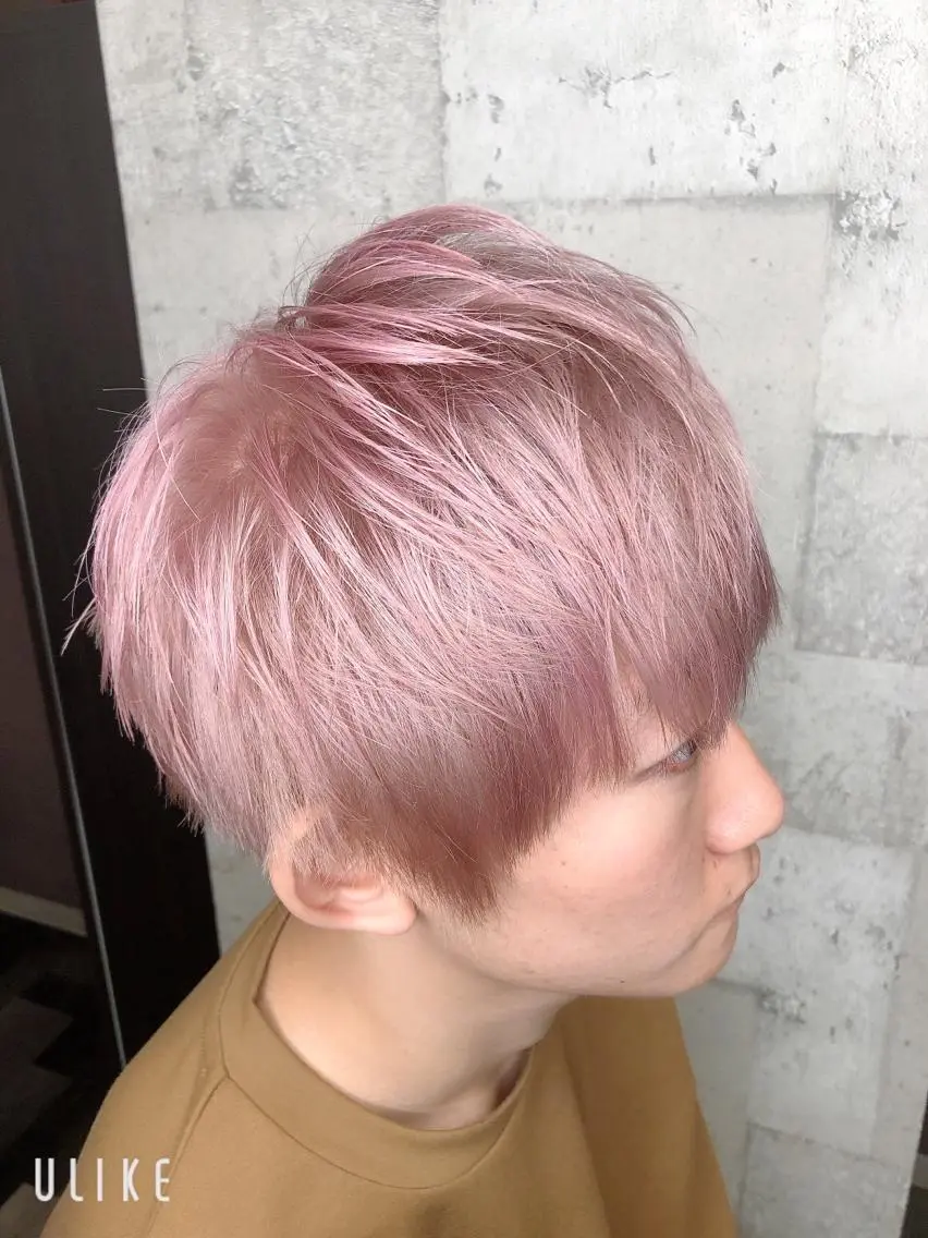 ショート カラー メンズ メンズブリーチ ブリーチ ピンクカラー ホワイトピンク カット ヘアカラー トリートメント メンズ特化美容師 大貫友也のヘアスタイル