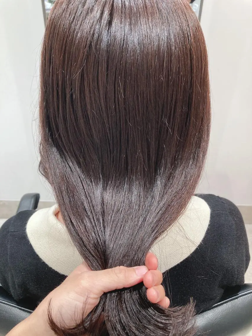 セミロング カラー ブラウンカラー チョコレートブラウン カット ヘアカラー トリートメント ヘッドスパ スキバサミを使わない カット🌼唯🌼のヘアスタイル