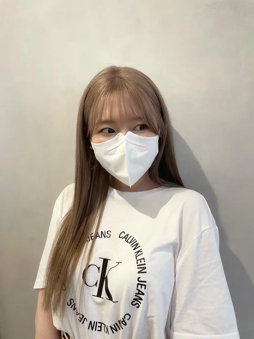 ロング ロング ヘアカラー ❤︎︎韓国ヘア❤︎︎ 𝑺𝒉𝒊𝒉𝒐のヘアスタイル