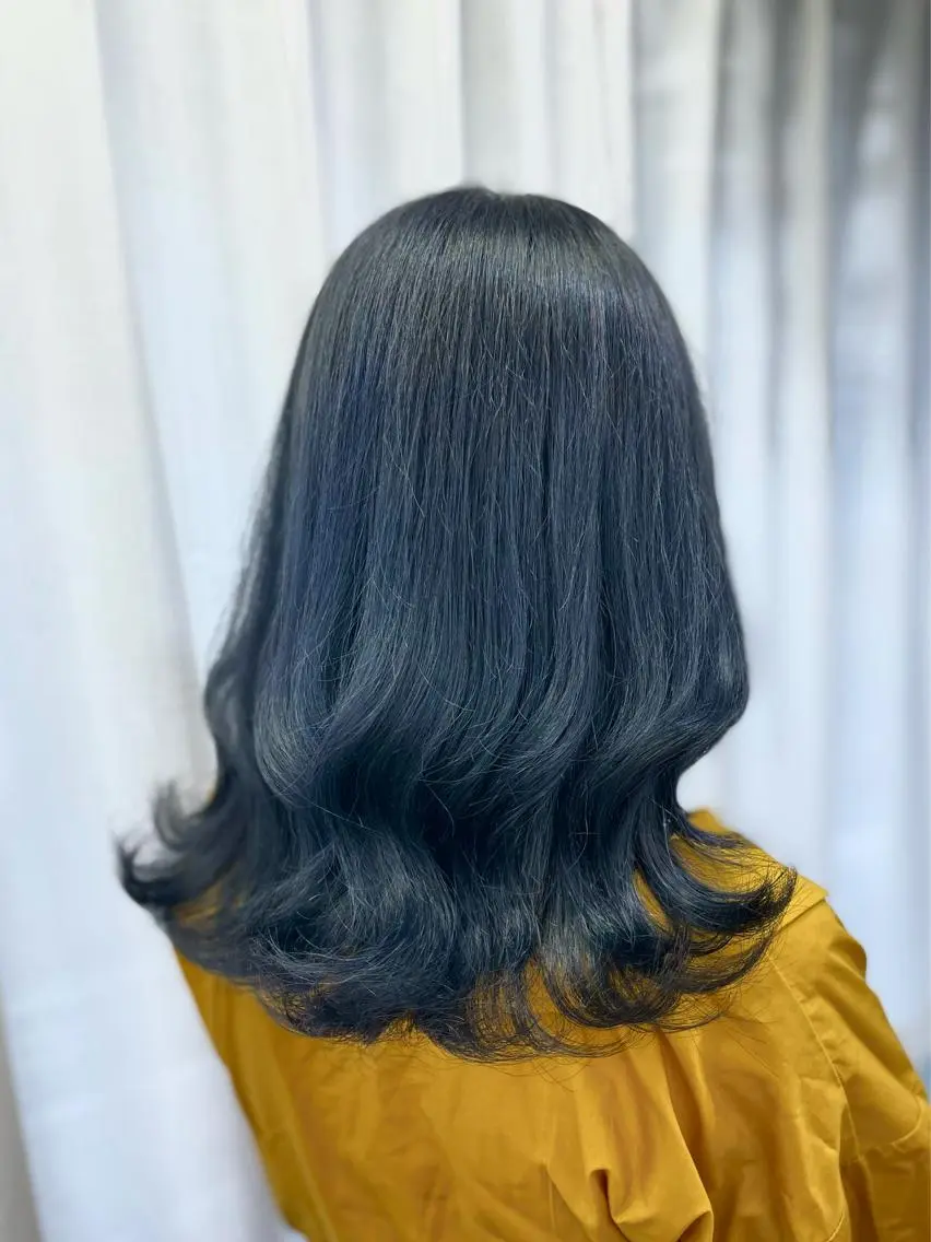 セミロング カラー ヘアカラー ヘアセット 韓国ヘア🤍髪質改善 🇰🇷AKANEのヘアスタイル