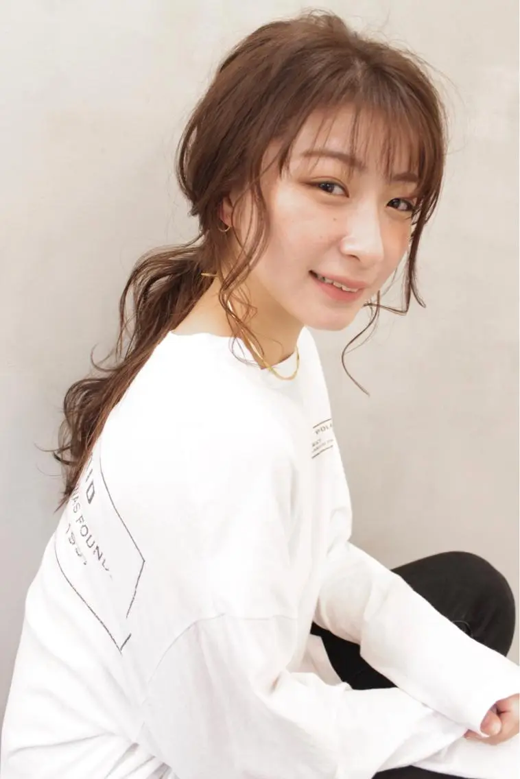 ロング LoRE hairのヘアスタイル