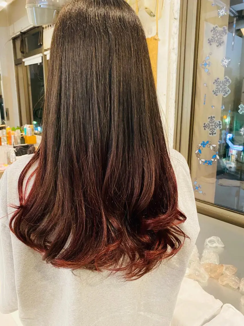 カラー ピンクカラー レッドカラー 黒川 奨のヘアスタイル