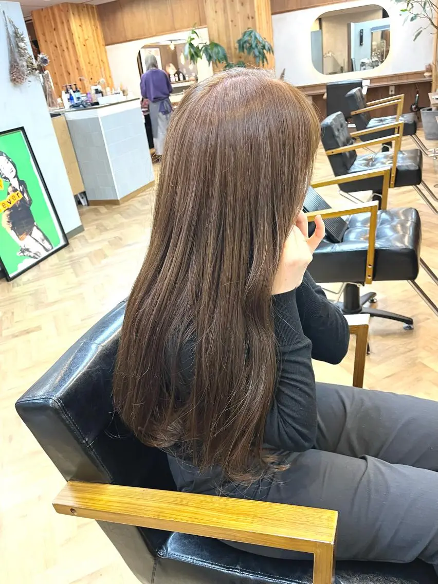 ロング カラー ブリーチ ダブルカラー ブリーチなしカラー カット ヘアカラー トリートメント ena/ブリーチなし 透明感・レイヤー🎀のヘアスタイル