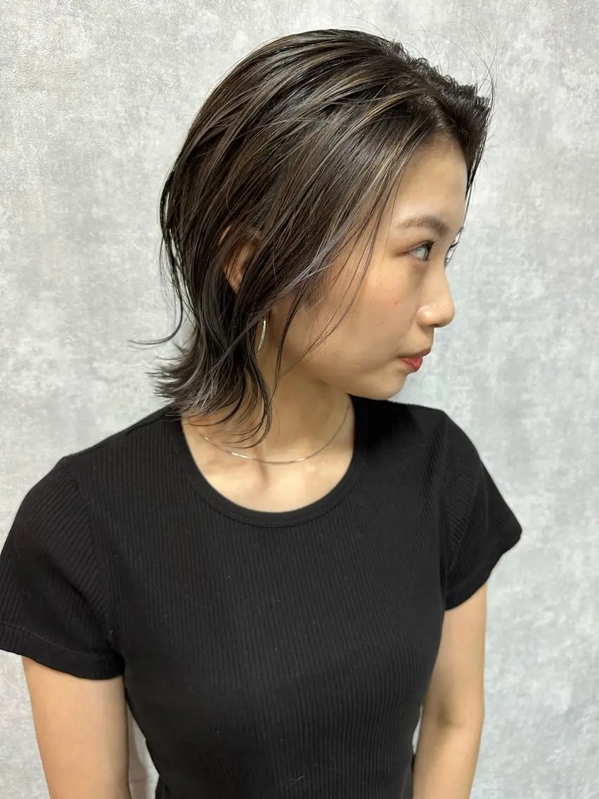 ショート 切りっぱなしボブ ショートボブ ハンサムショート 丸みショート アッシュ モテ髪/ボブ/ショー ト/アダチフウトのヘアスタイル
