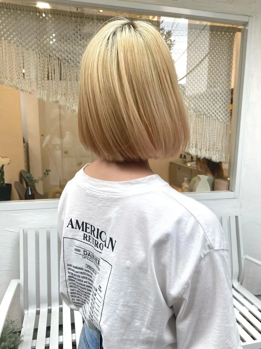 ショート カラー ブリーチカラーが人気 onnuのヘアスタイル