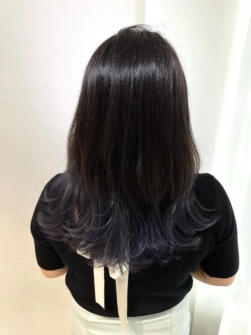 ミディアム カラー ブリーチ ブルーカラー ブルーバイオレット バイオレットカラー カット ヘアカラー トリートメント 過去一の柔髪ヘア 🌿einshairのヘアスタイル