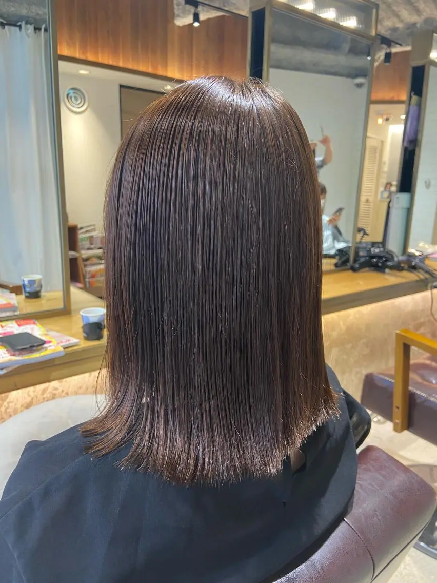 セミロング カラー パーマ グレージュ イルミナカラー カーキグレージュ 縮毛矯正 カット ヘアカラー パーマ 縮毛矯正 トリートメント レイヤー×ヘッドスパ ＊保田遥＊のヘアスタイル
