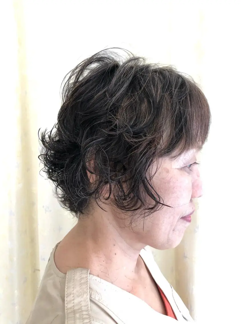 ショート パーマ 本多 美羽のネイルデザイン