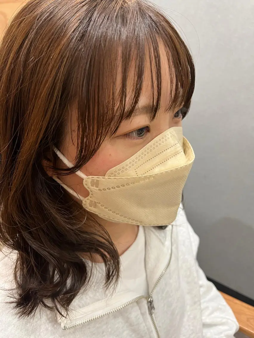 ミディアム カラー パーマ ヘアアレンジ メンズ キッズ ネイル マツエク・マツパ アイブロウ メンズブリーチ メンズハイライト メンズインナーカラー メンズ韓国風 ブリーチ 久木原 ゆりのヘアスタイル