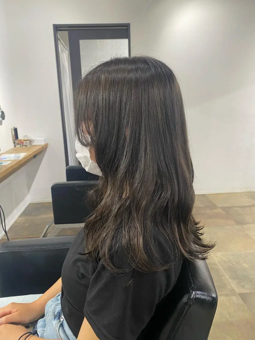 セミロング カラー ヘアアレンジ nito misakiのヘアスタイル