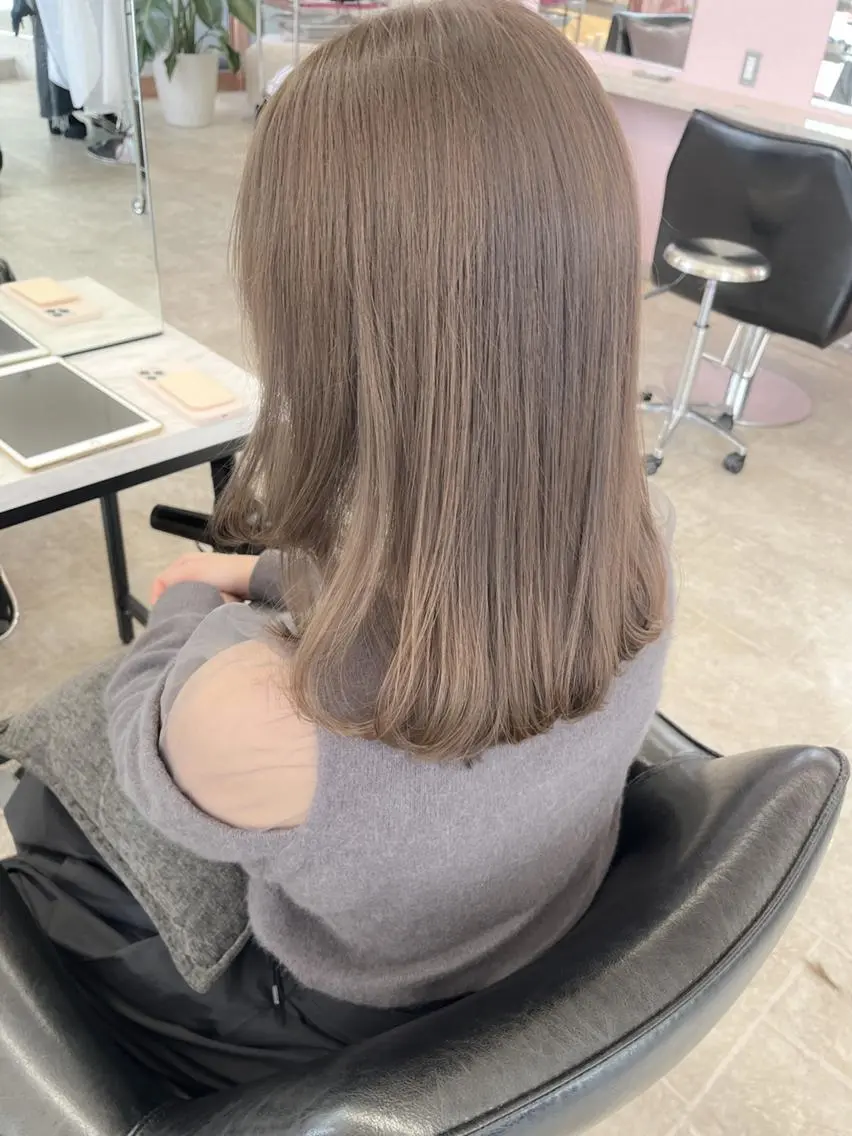 セミロング ヘアカラー 【 MATTY 】 ryoのヘアスタイル