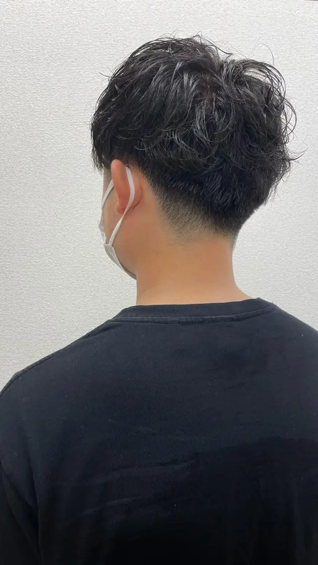 パーマ メンズ もりたみかこ 美容師お休み中のヘアスタイル