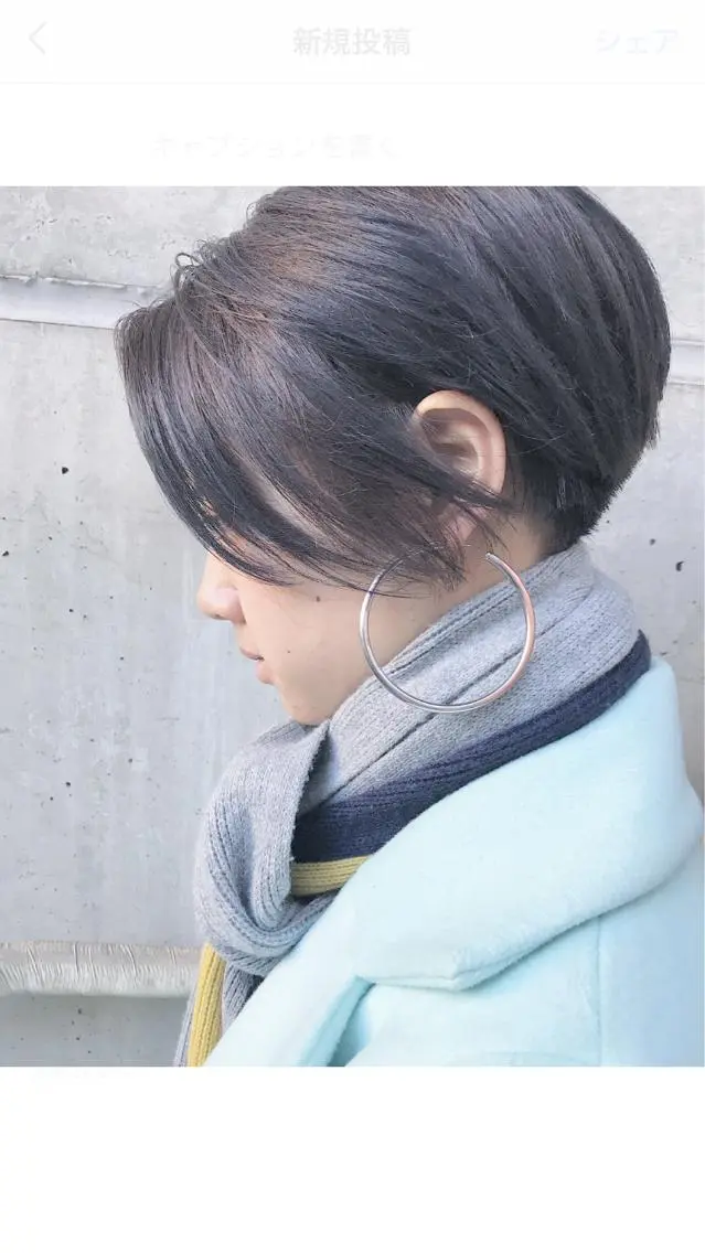 ショート カラー パーマ シンプル+αな デザインを 松崎陸のヘアスタイル