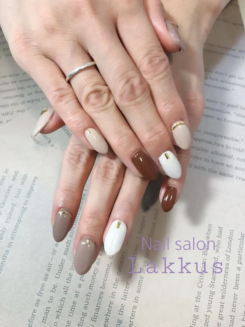 ネイル ハンドネイル Lakkus T－Mのネイルデザイン